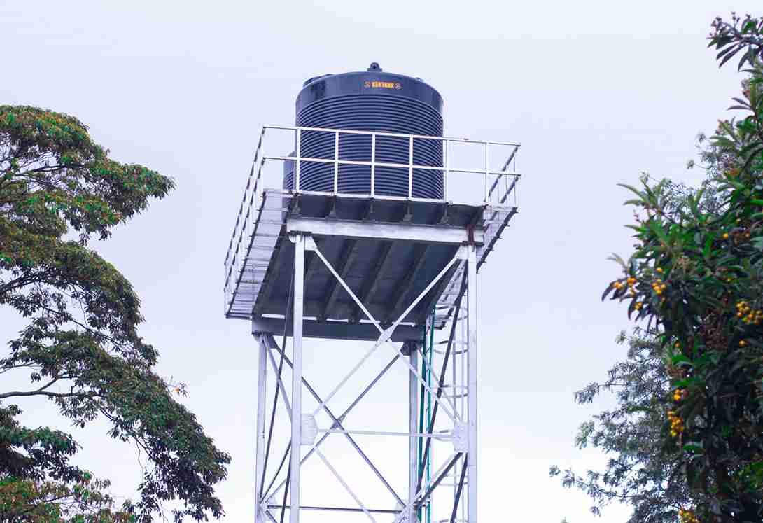 Elevated steel water tank